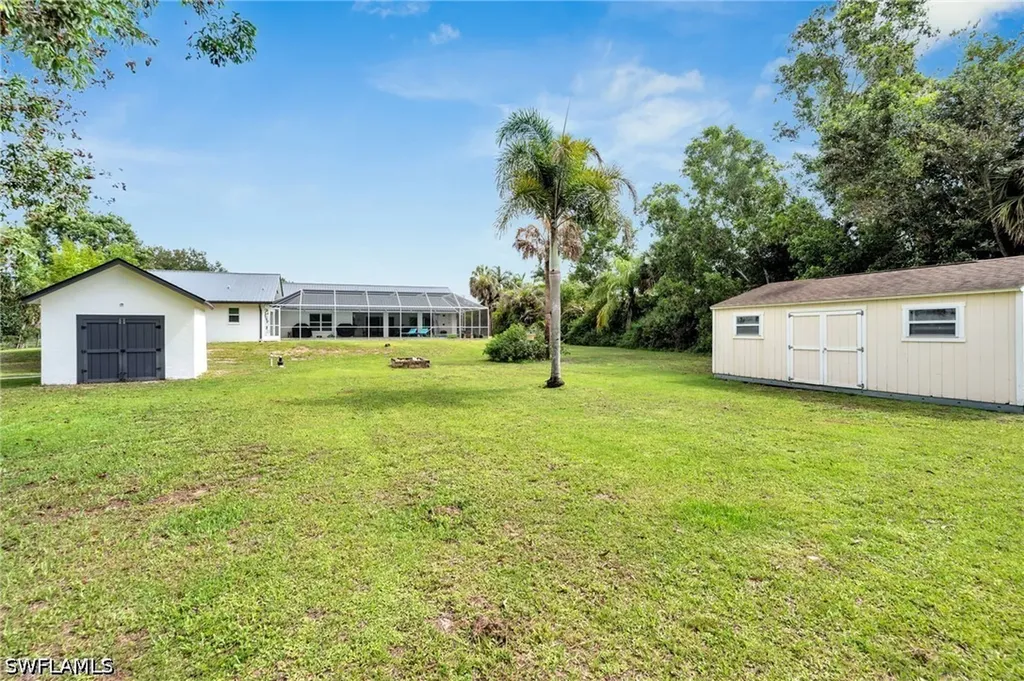 260 20th Avenue NE Naples FL 34120