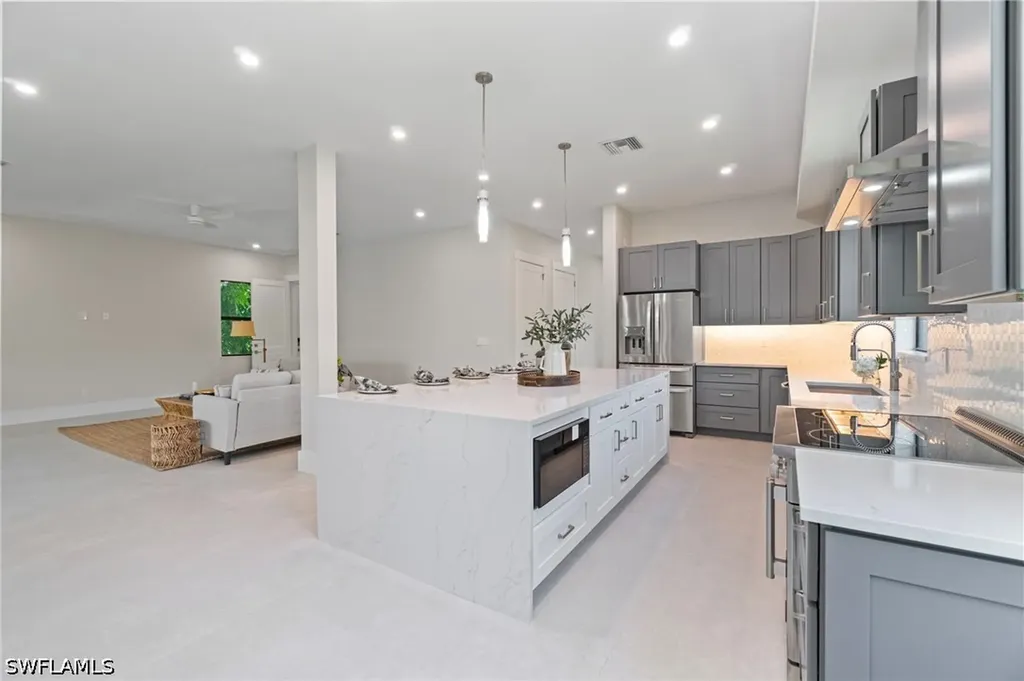 2769 Van Buren Avenue Naples FL 34112