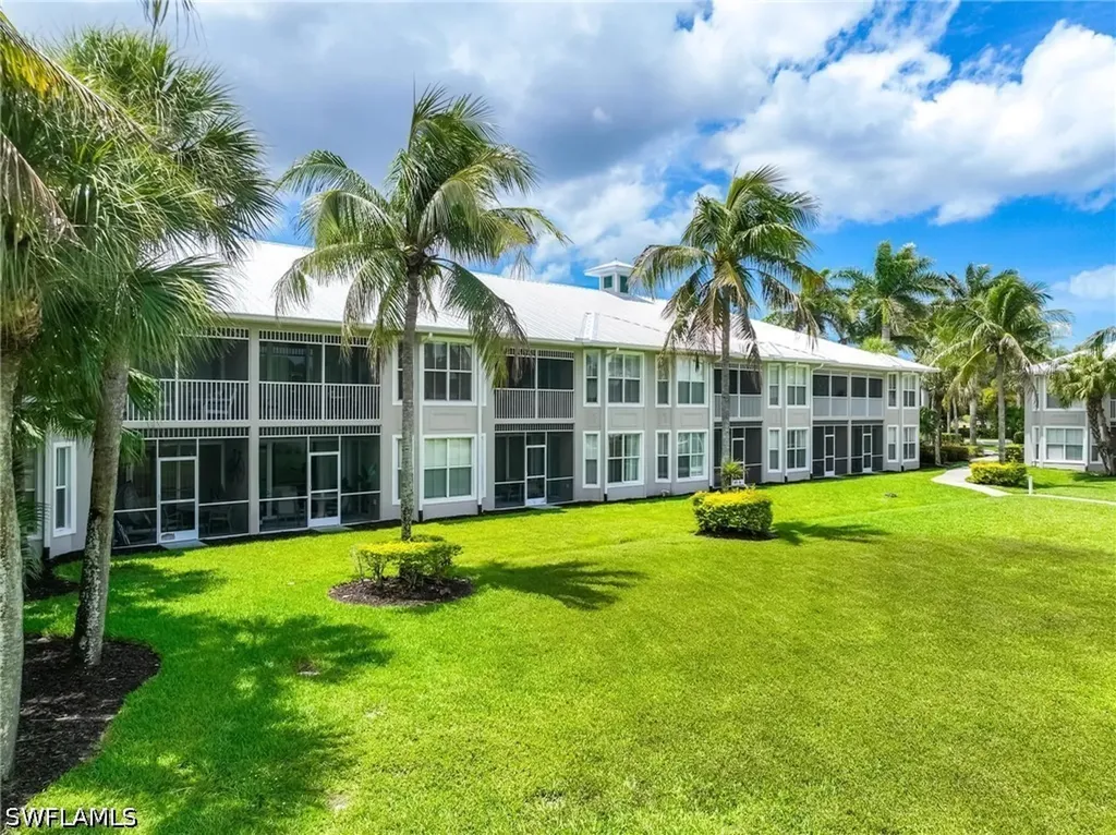 Naples FL, 7950 Mahogany Run Lane, Unit 416