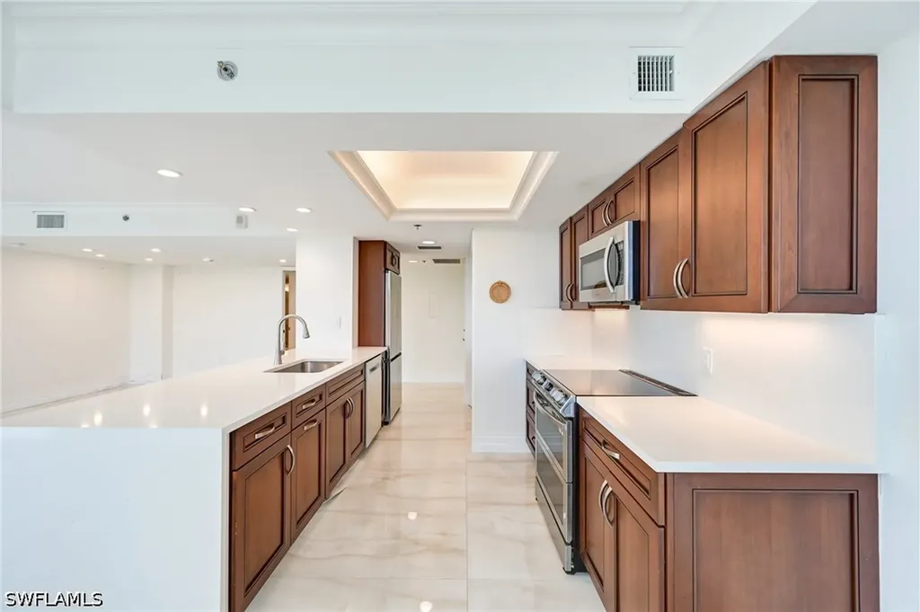 6361 Pelican Bay Boulevard Naples FL 34108