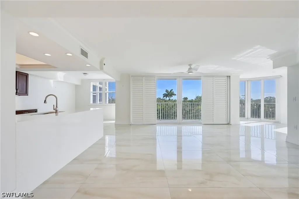 6361 Pelican Bay Boulevard Naples FL 34108