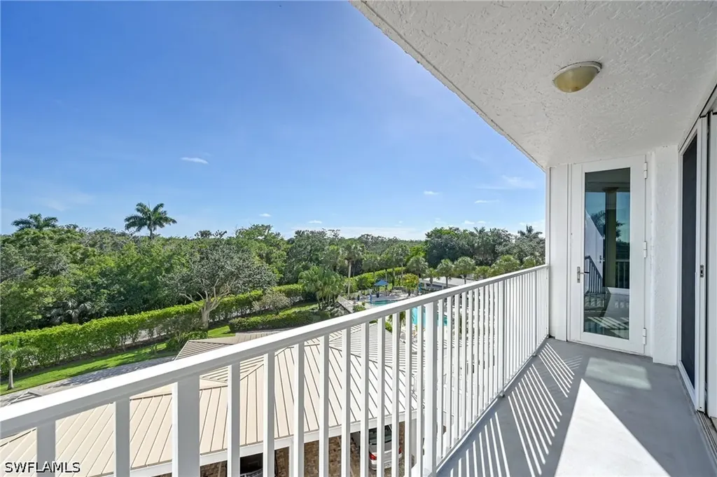 6361 Pelican Bay Boulevard Naples FL 34108
