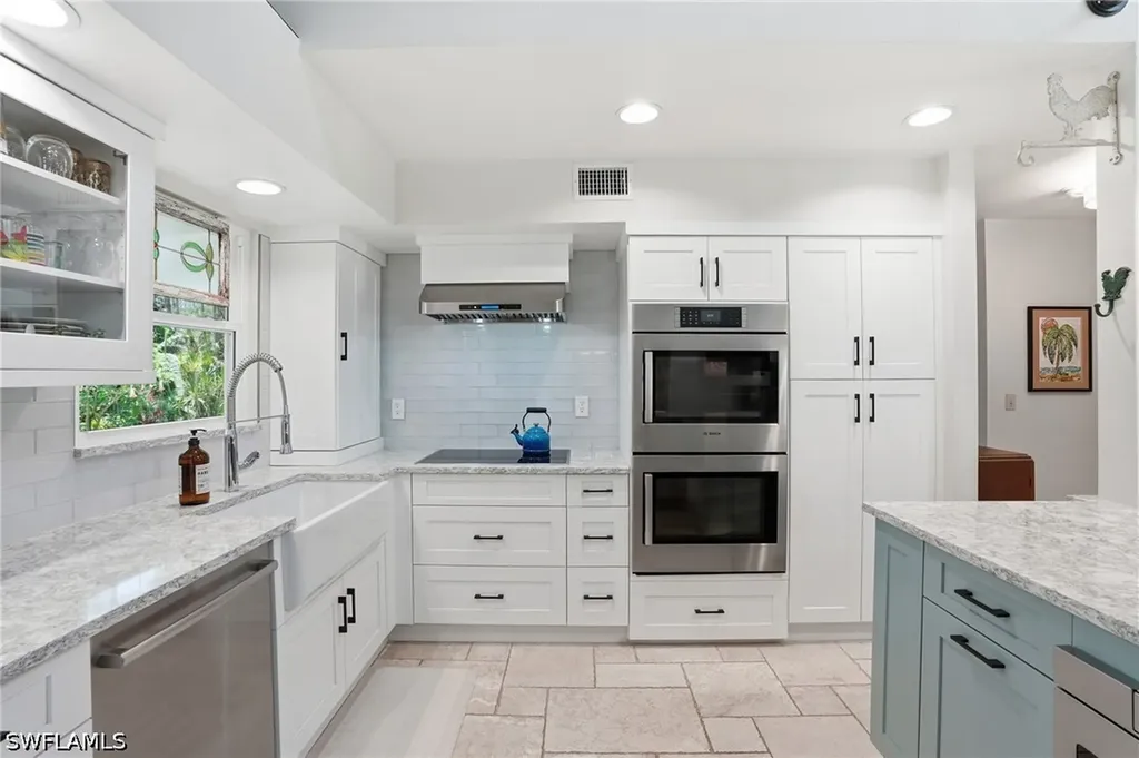 681 7th Street SW Naples FL 34117