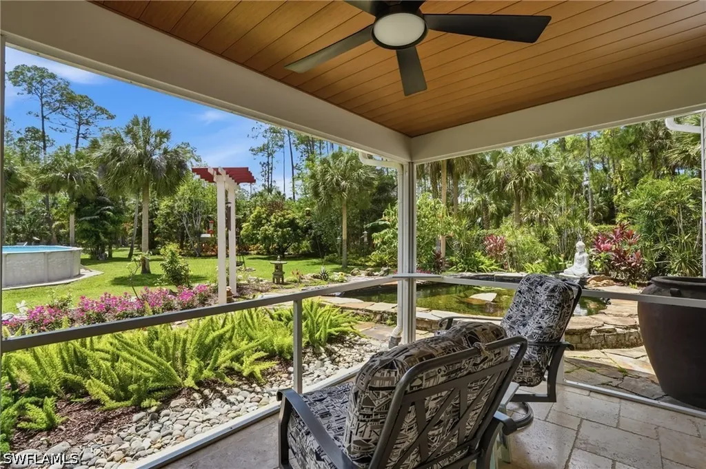 681 7th Street SW Naples FL 34117