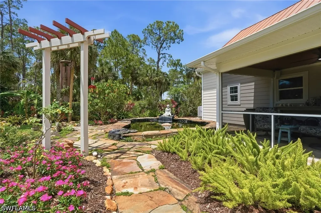681 7th Street SW Naples FL 34117