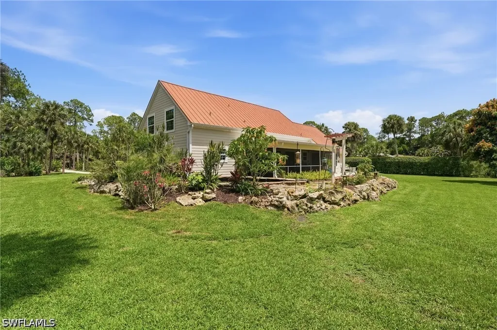 681 7th Street SW Naples FL 34117