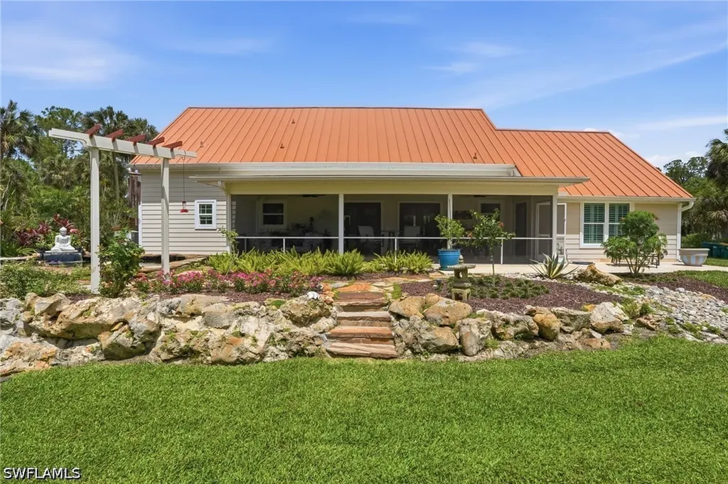 681 7th Street SW Naples FL 34117