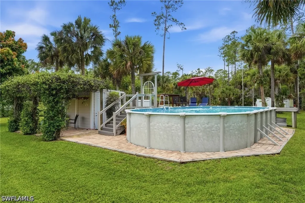 681 7th Street SW Naples FL 34117