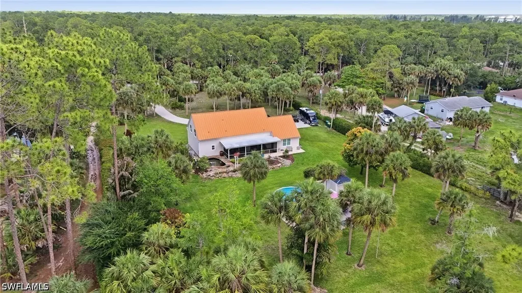 681 7th Street SW Naples FL 34117