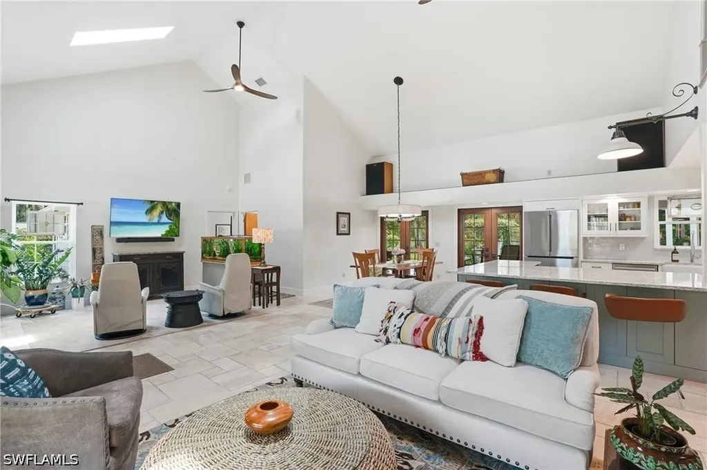 681 7th Street SW Naples FL 34117