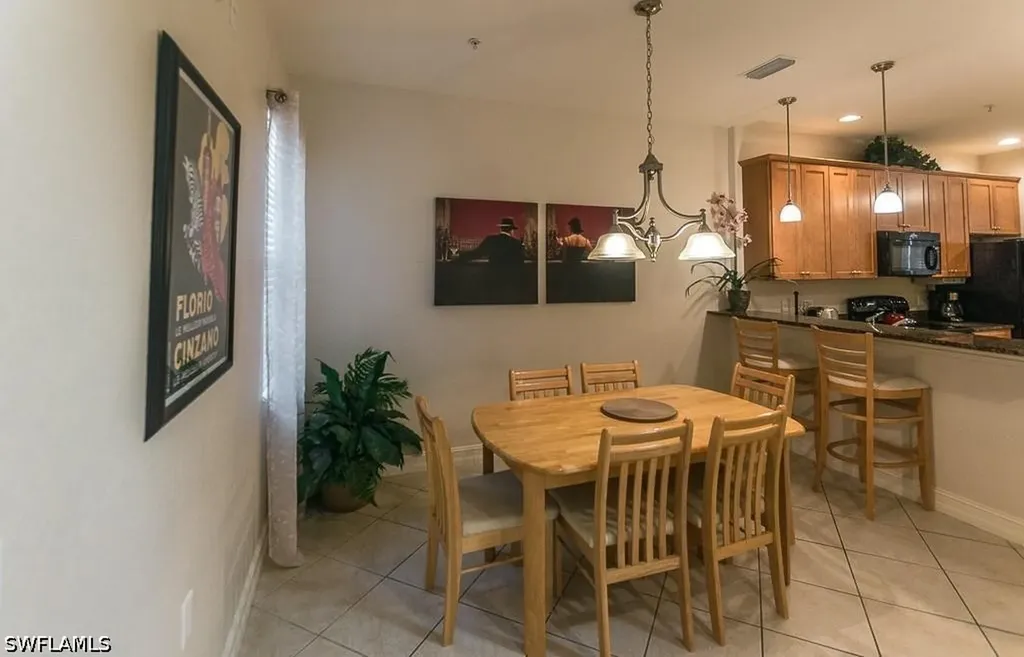 9102 Chula Vista Street Naples FL 34113