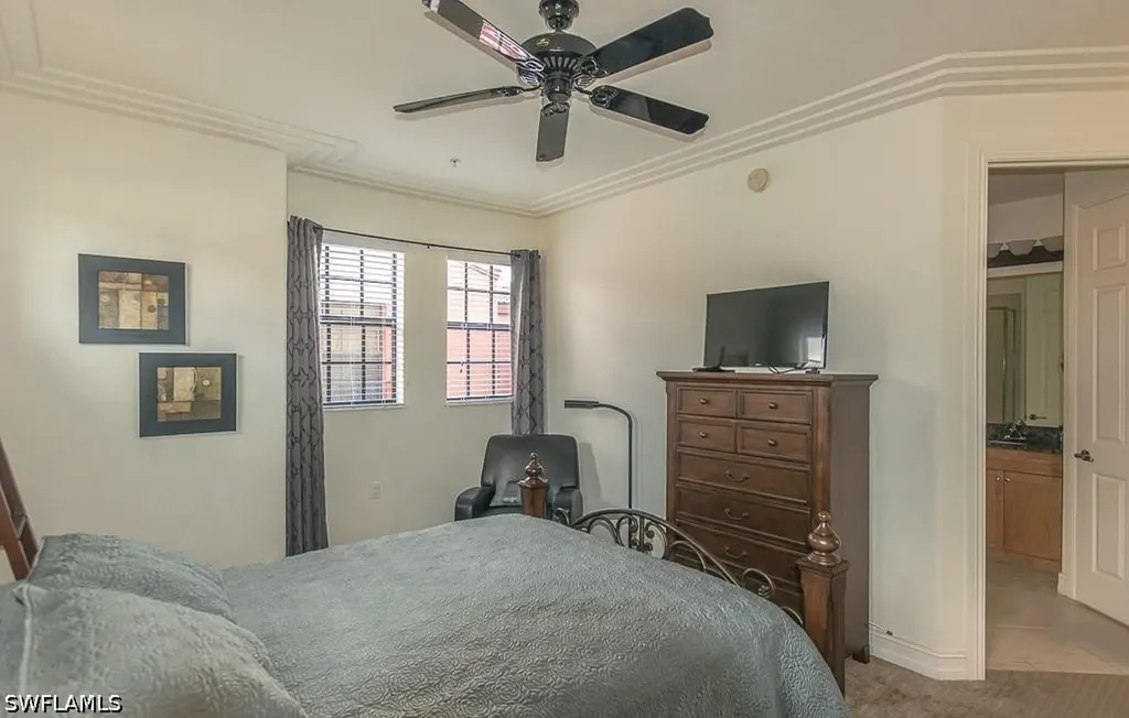 9102 Chula Vista Street Naples FL 34113