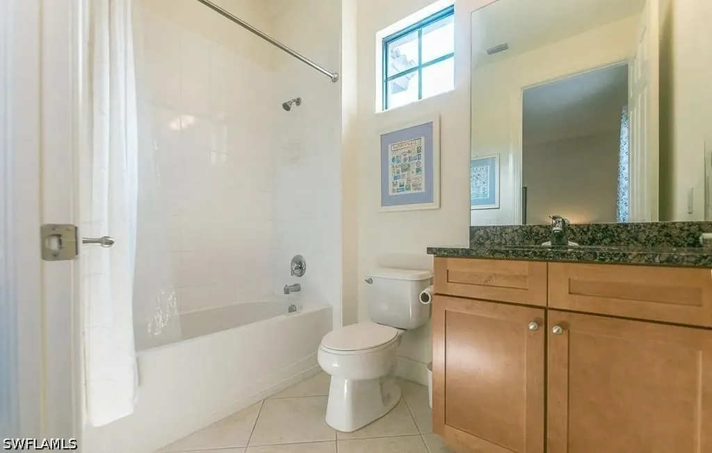 9102 Chula Vista Street Naples FL 34113