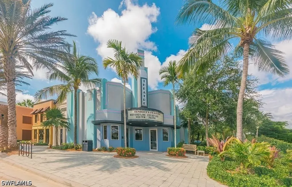 9102 Chula Vista Street Naples FL 34113