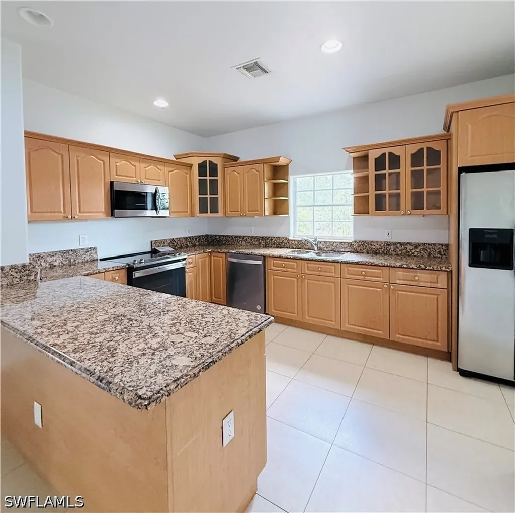 3465 Everglades Boulevard N Naples FL 34120