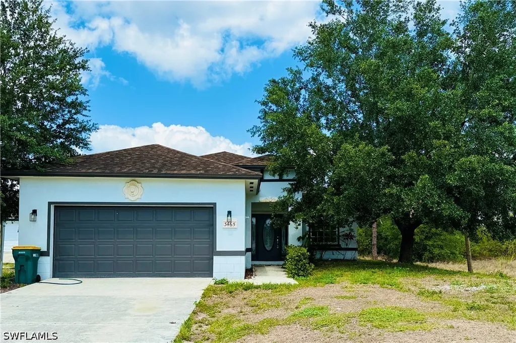 3465 Everglades Boulevard N Naples FL 34120