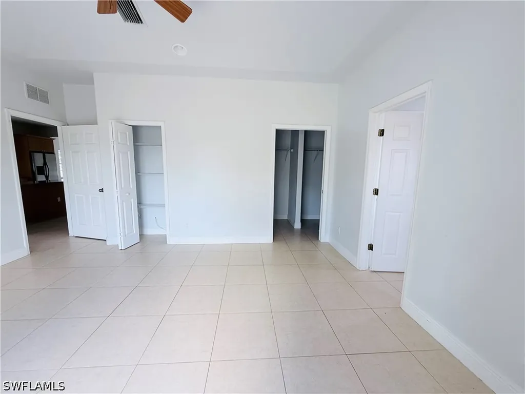 3465 Everglades Boulevard N Naples FL 34120