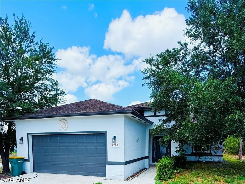 3465 Everglades Boulevard N Naples FL 34120