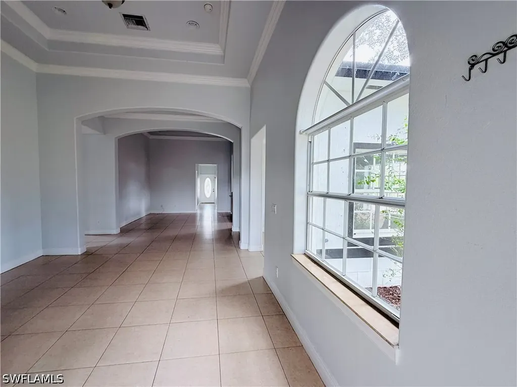 3465 Everglades Boulevard N Naples FL 34120