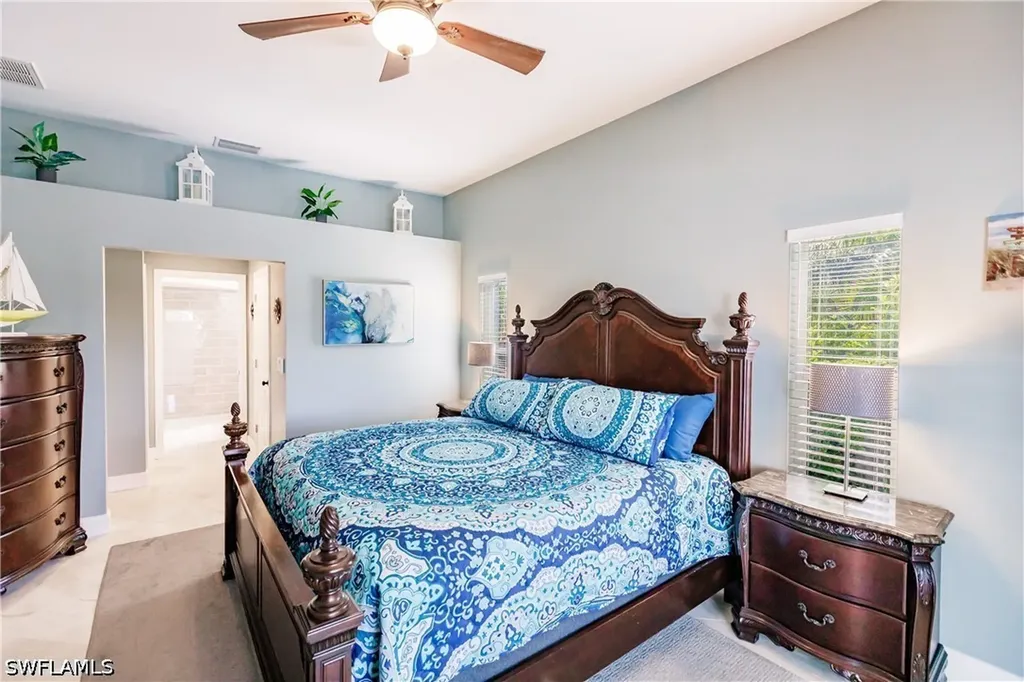 2910 SW 37th Terrace Cape Coral FL 33914