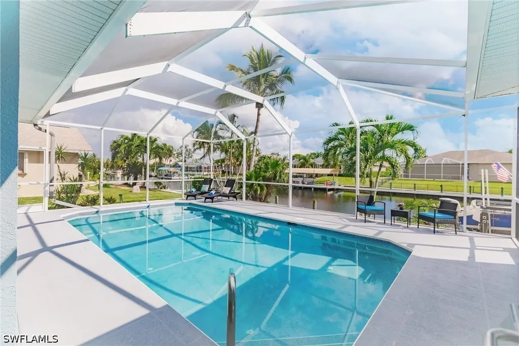 2910 SW 37th Terrace Cape Coral FL 33914