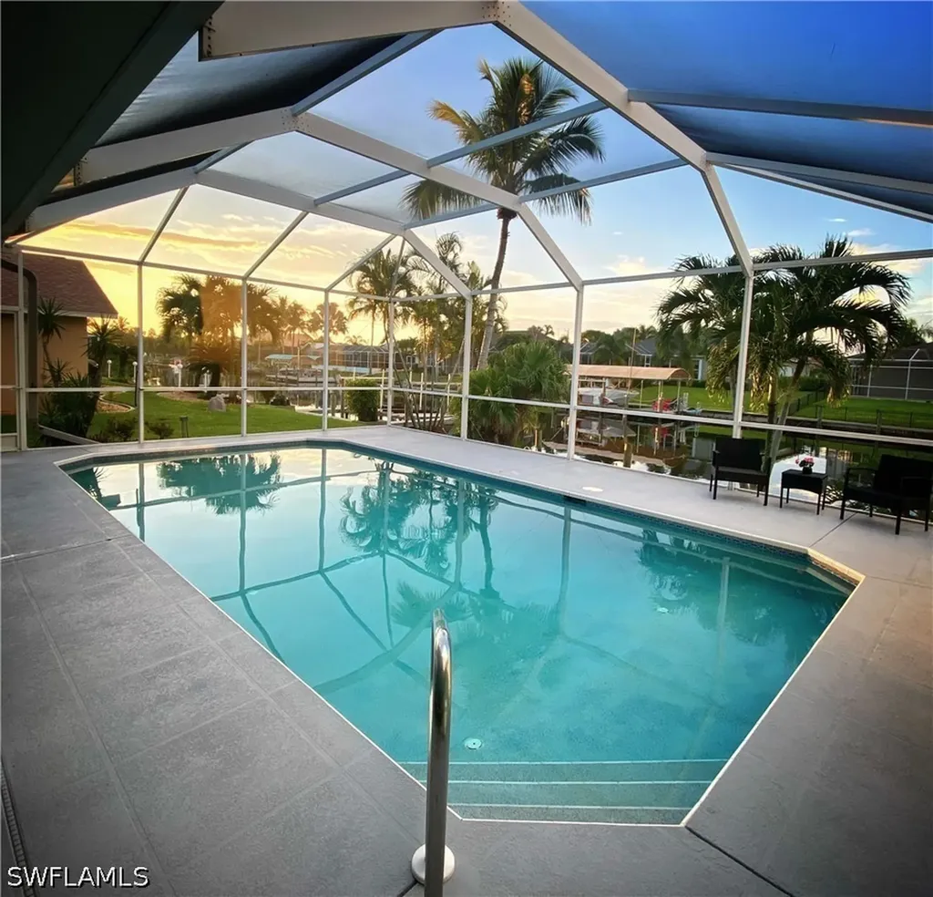 2910 SW 37th Terrace Cape Coral FL 33914