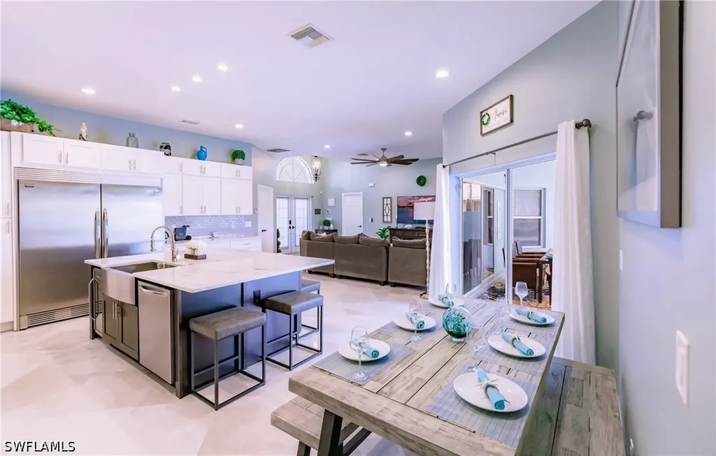 2910 SW 37th Terrace Cape Coral FL 33914