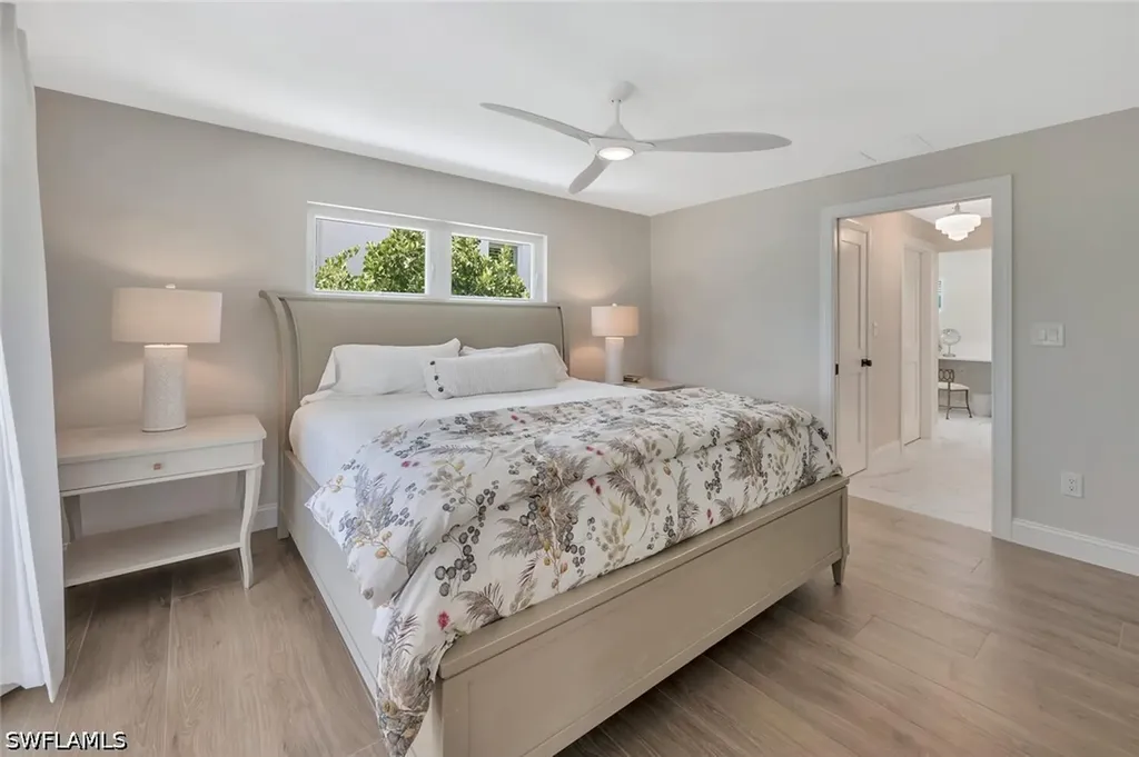 1925 Tarpon Road Naples FL 34102