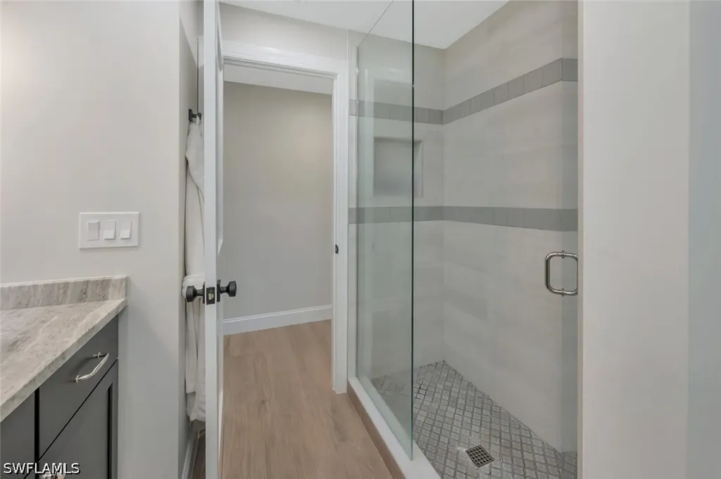 1925 Tarpon Road Naples FL 34102