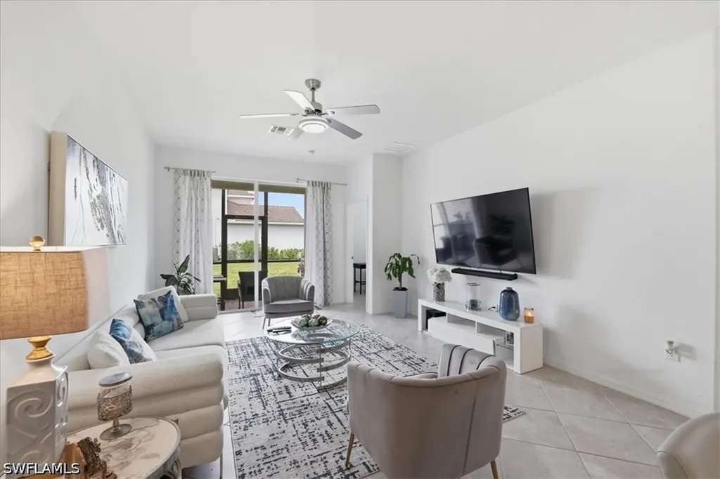 2636 Vine Avenue Naples FL 34120