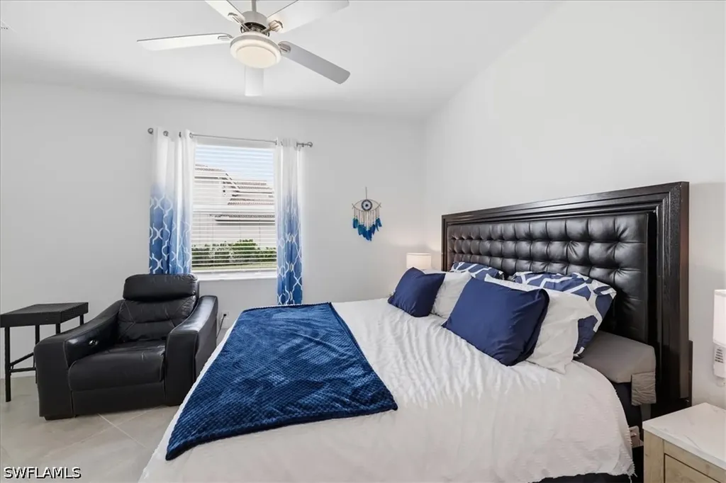 2636 Vine Avenue Naples FL 34120