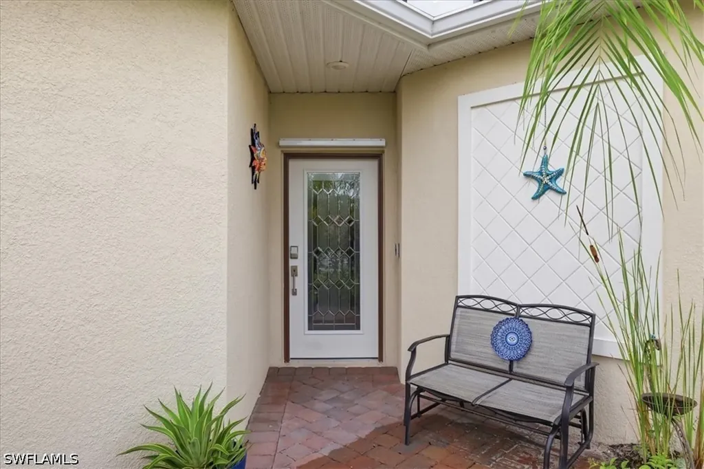2636 Vine Avenue Naples FL 34120