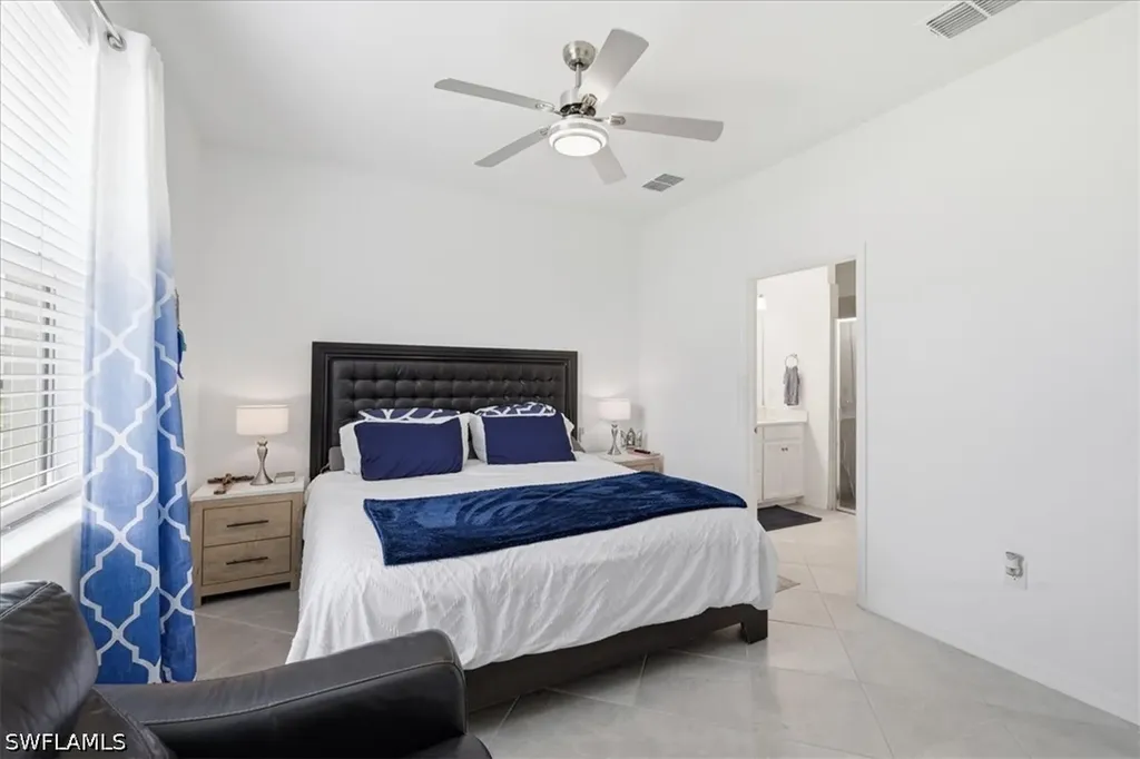 2636 Vine Avenue Naples FL 34120