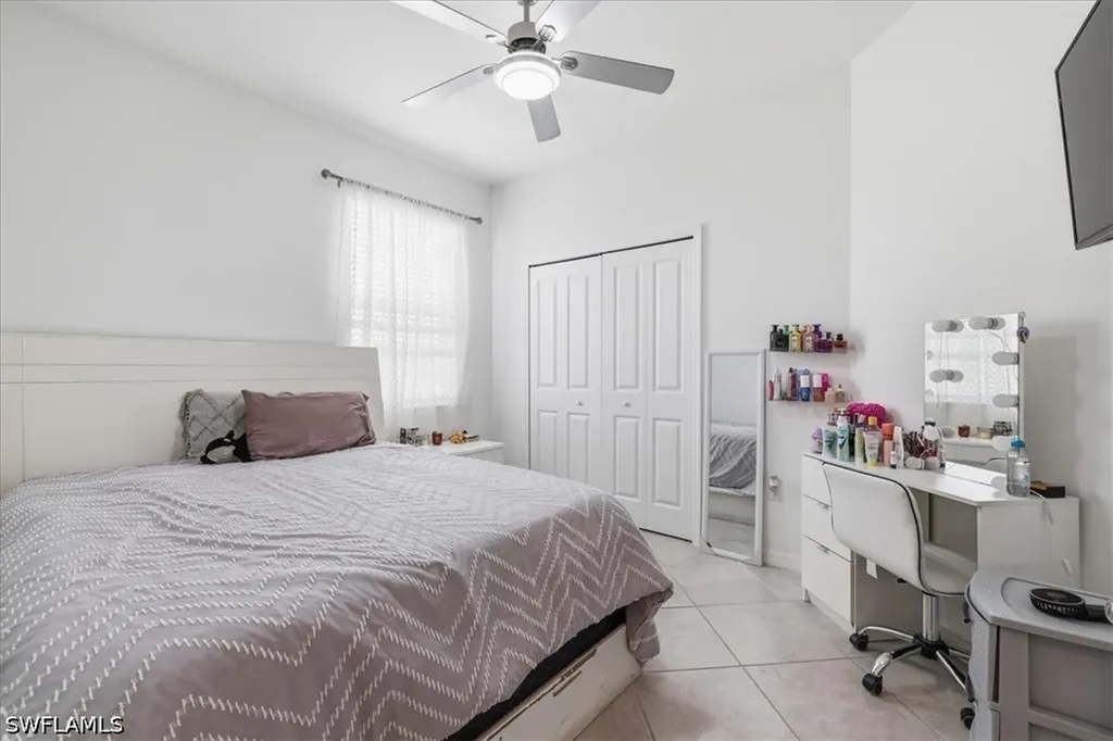 2636 Vine Avenue Naples FL 34120