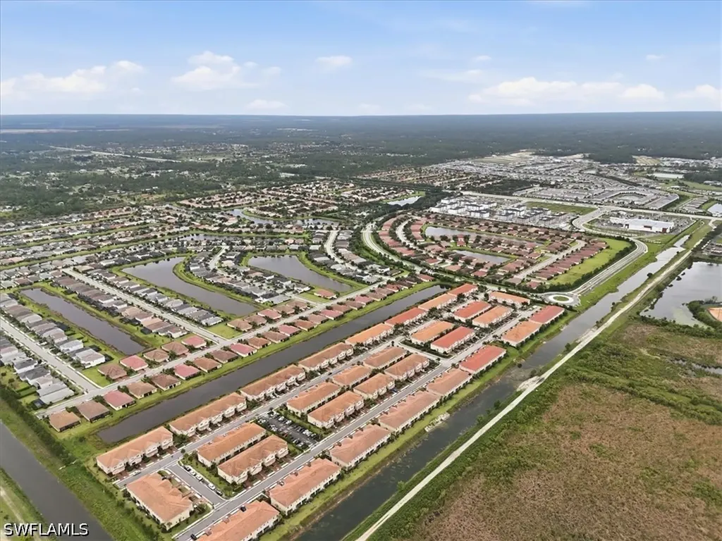 2636 Vine Avenue Naples FL 34120