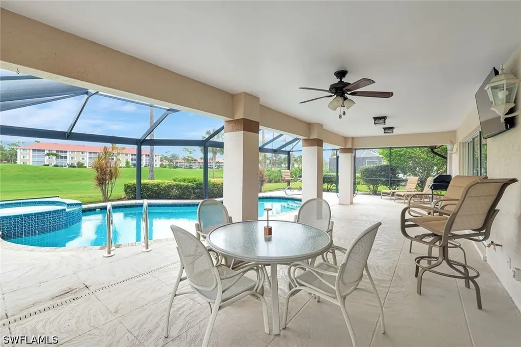 5859 Westbourgh Court Naples FL 34112