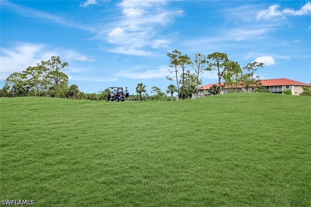 5859 Westbourgh Court Naples FL 34112