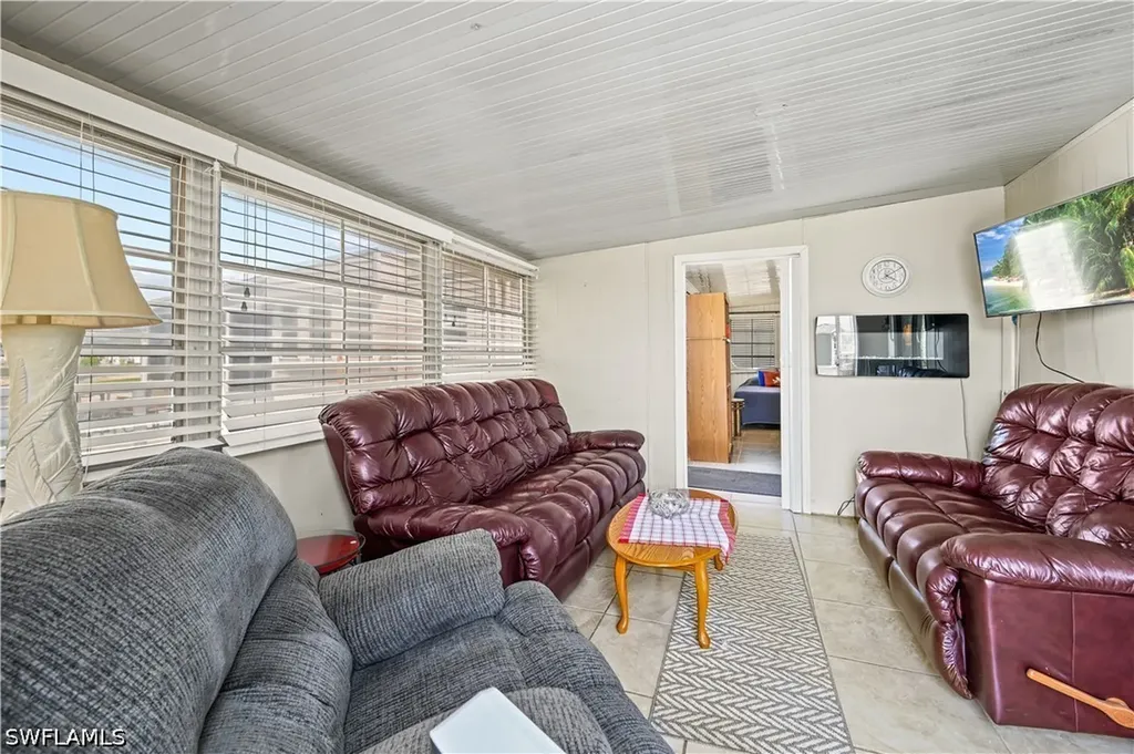 11641 Cardiff Drive Fort Myers FL 33908