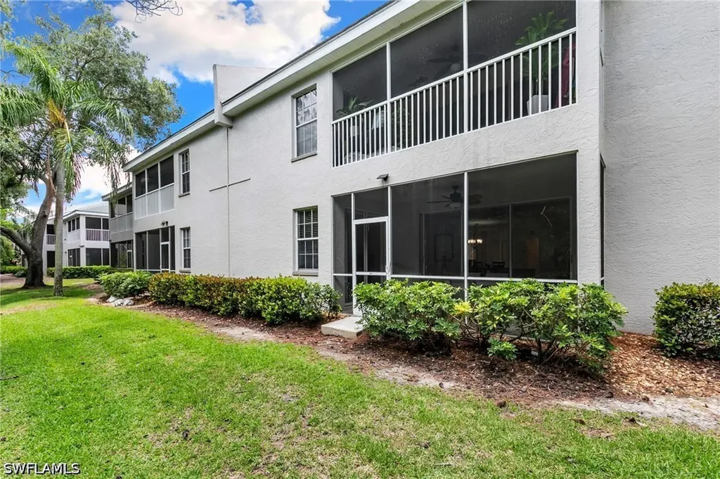 3745 Fieldstone Boulevard Naples FL 34109