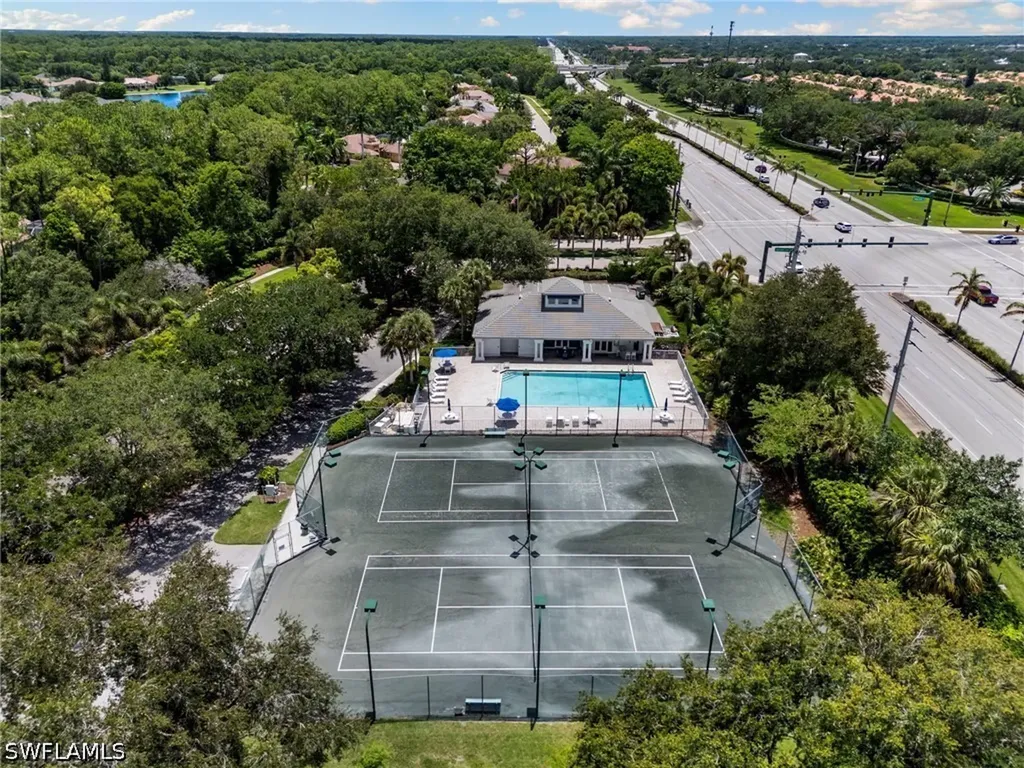 3745 Fieldstone Boulevard Naples FL 34109
