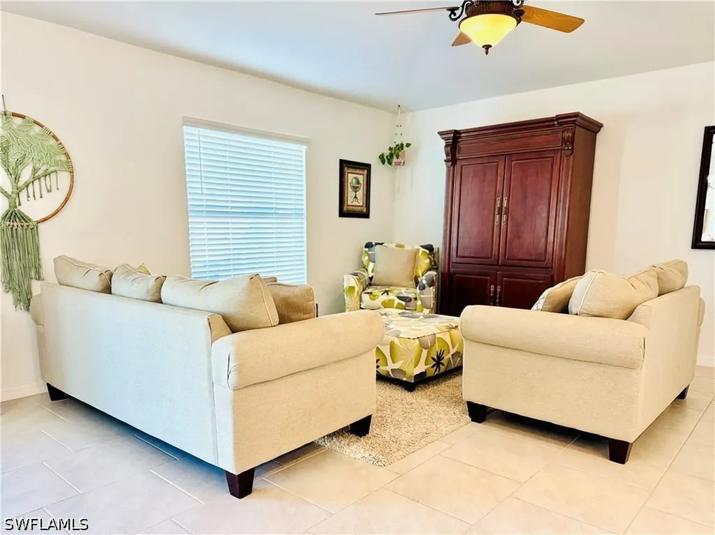 1427 NW 18th Terrace Cape Coral FL 33993