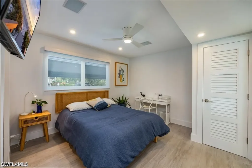 1100 8th Avenue S Naples FL 34102