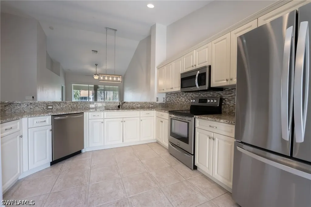 5145 Cobble Creek Court Naples FL 34110