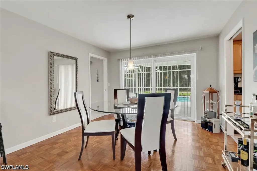 4556 Lakewood Boulevard Naples FL 34112