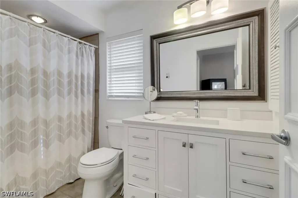 4556 Lakewood Boulevard Naples FL 34112