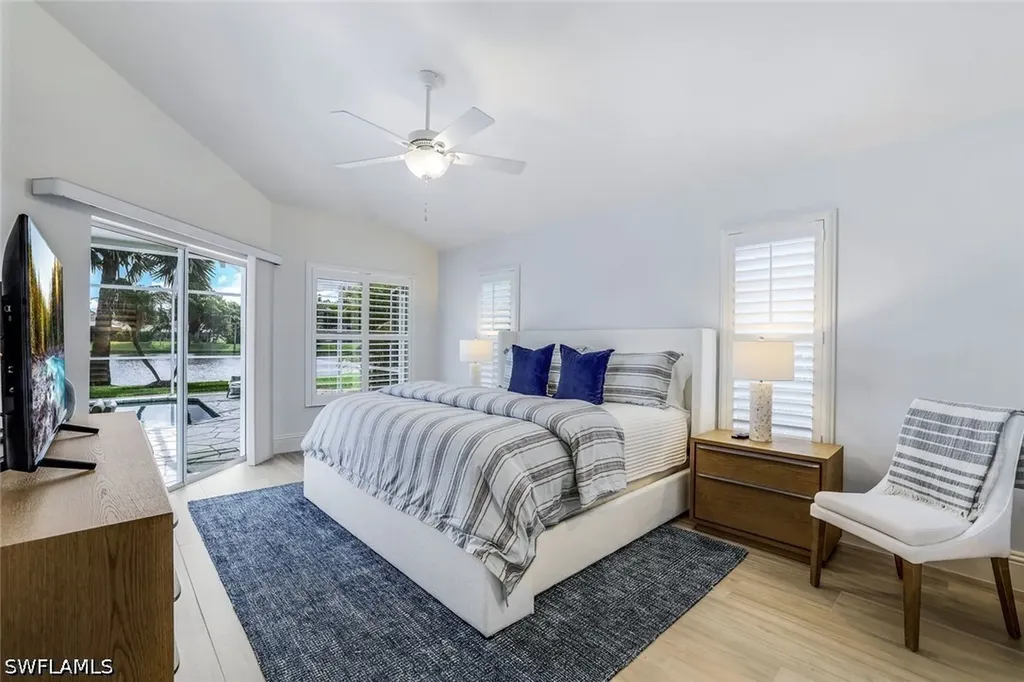 914 Marble Drive Naples FL 34104