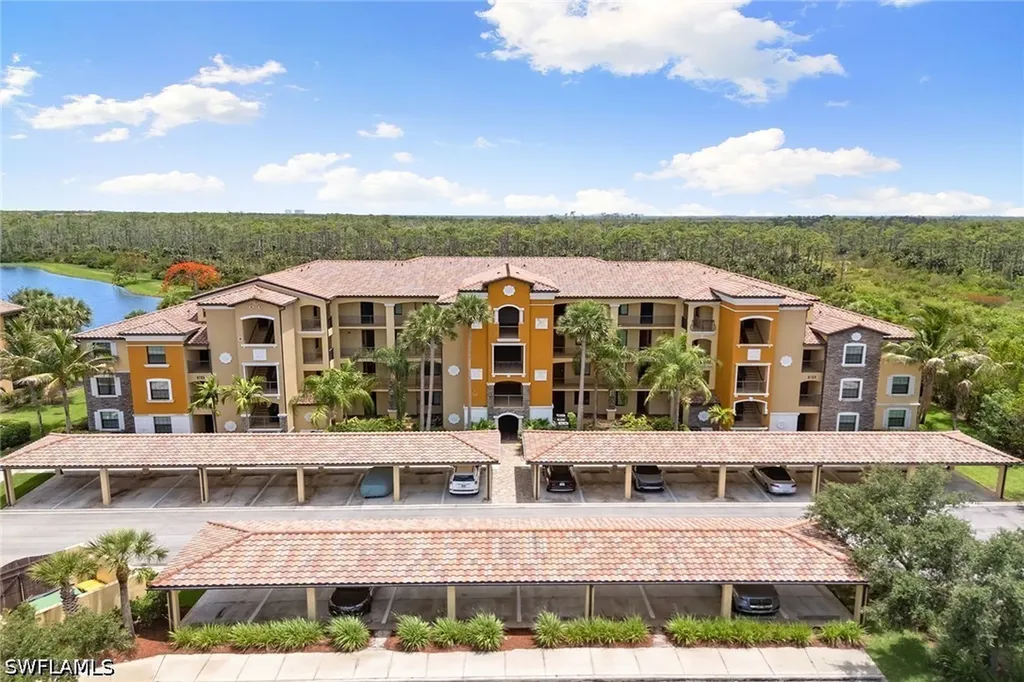 9735 Acqua Court Naples FL 34113