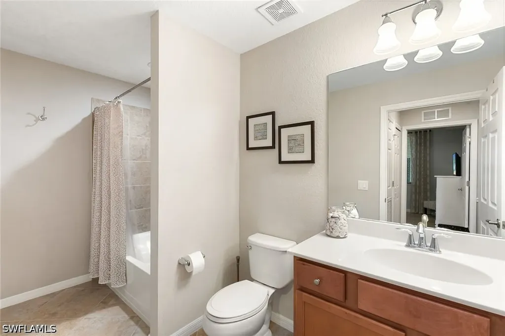 9735 Acqua Court Naples FL 34113