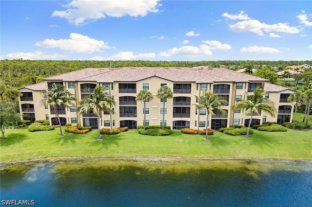 9735 Acqua Court Naples FL 34113