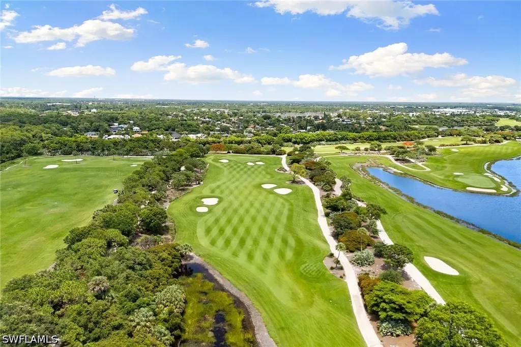 9735 Acqua Court Naples FL 34113